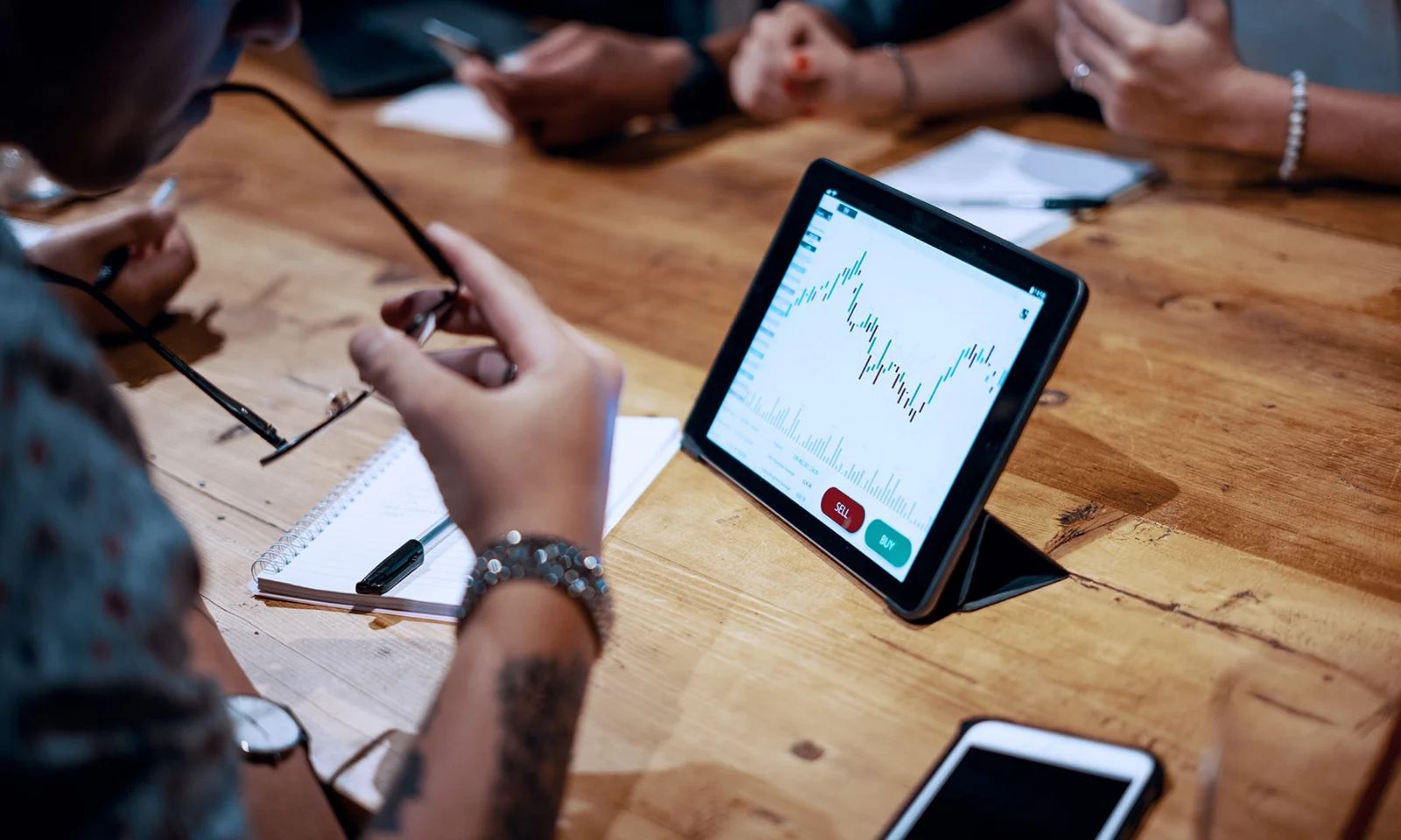 smaragd-key-visual-gft-extends-smaragd-compliance-suite-with-smart-parsing.jpg smaragd-key-visual-gft-extends-smaragd-compliance-suite-with-smart-parsing.jpg